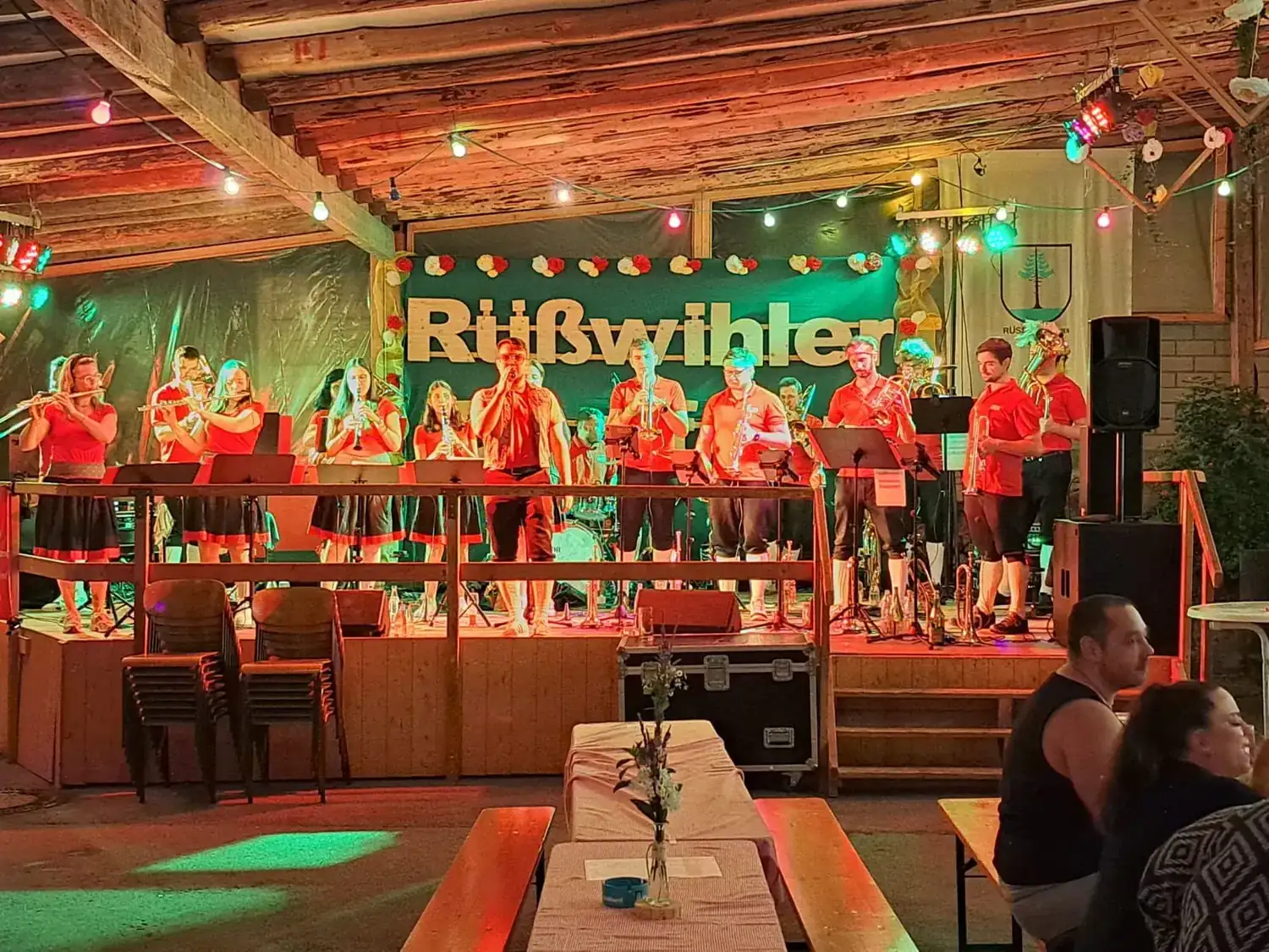 Live-Auftritt einer Blaskapelle